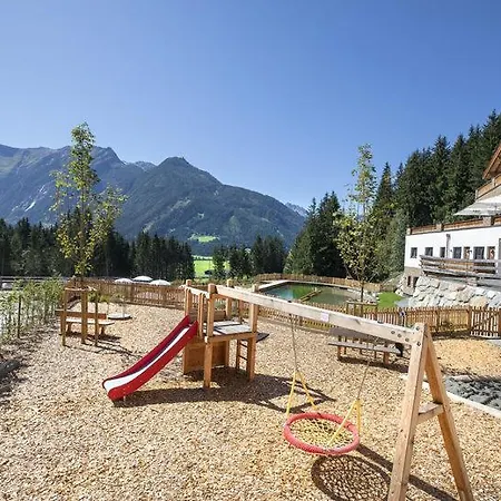 Chalet Nationalpark Chalets Neukirchen *