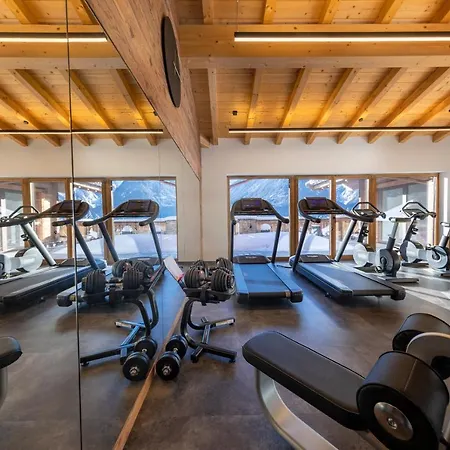 In Neukirchen By Lift & Sauna, Cleaning Included