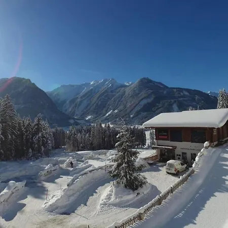 Nationalpark Chalets Neukirchen